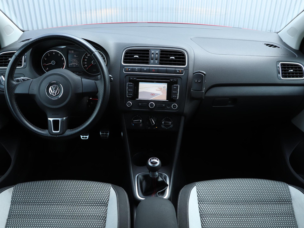 Volkswagen Polo 1.4-16V Cross *Navigatie*Stoelverw.*Cruisecontr.* 46342675-2.jpg | Autodeka.nl