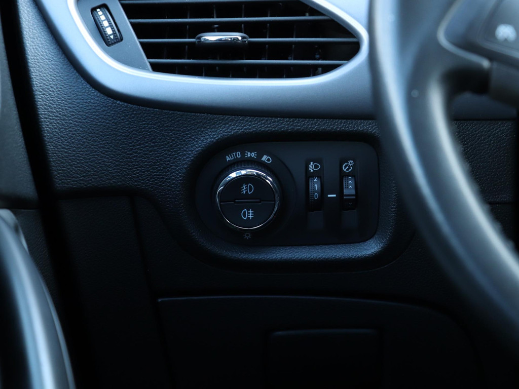 Opel Astra Sports Tourer 1.2 Turbo Edition 130pk *Navigatie*Parkeersens.* 47053764-22.jpg | Autodeka.nl