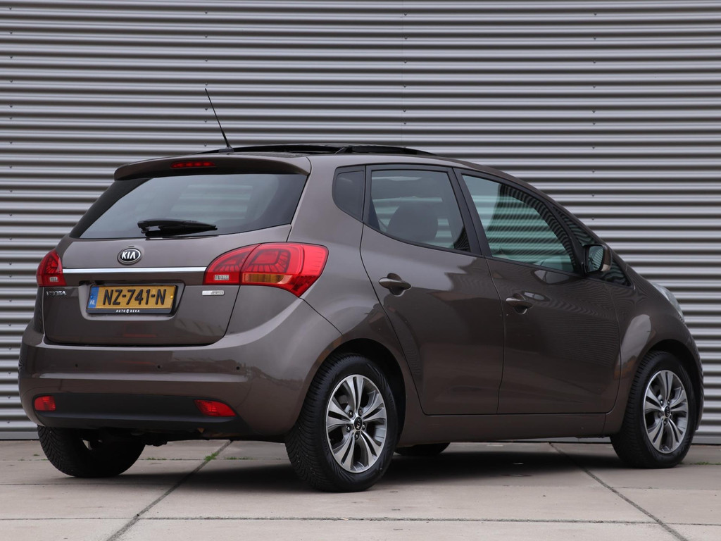 Kia Venga 1.4 CVVT Summer Edition *1e Eigenaar*Panodak*Navigatie* 47093930-1.jpg | Autodeka.nl