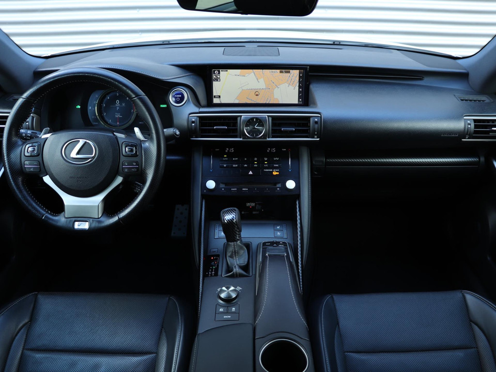 Lexus IS 300h Hybrid F-Sport Line *Mark Levinson*Adaptive Cruise* 47116435-2.jpg | Autodeka.nl