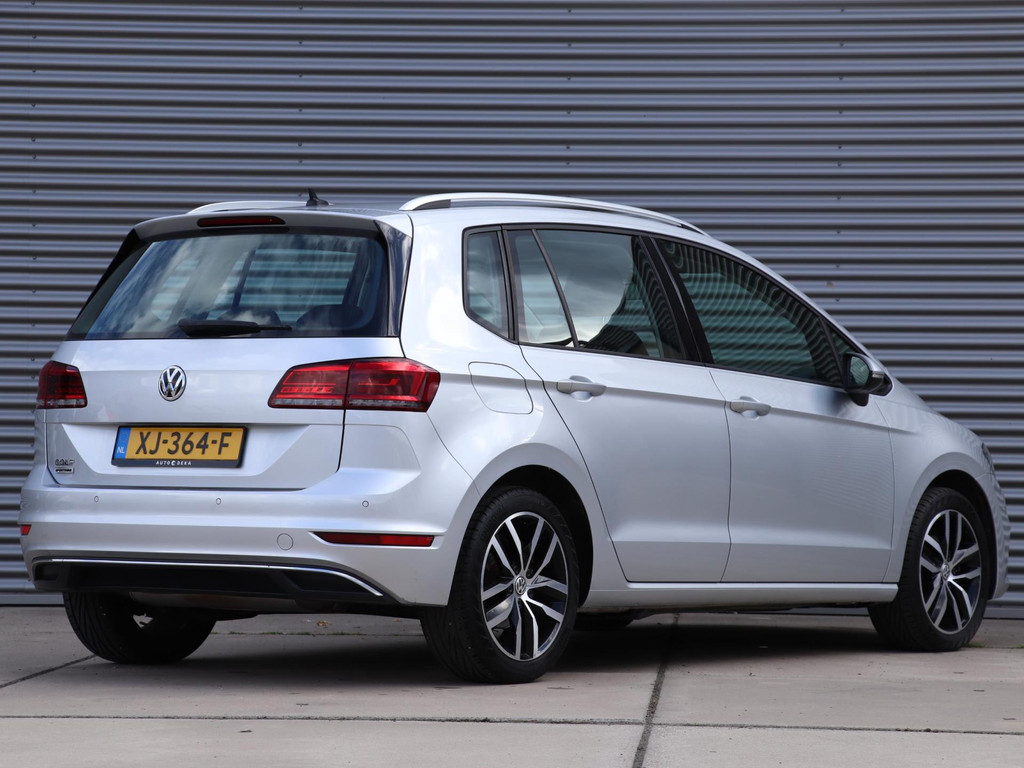 Volkswagen Golf Sportsvan 1.0 TSI Comfortline Automaat *Navigatie*Parkeersens.* 47355232-1.jpg | Autodeka.nl