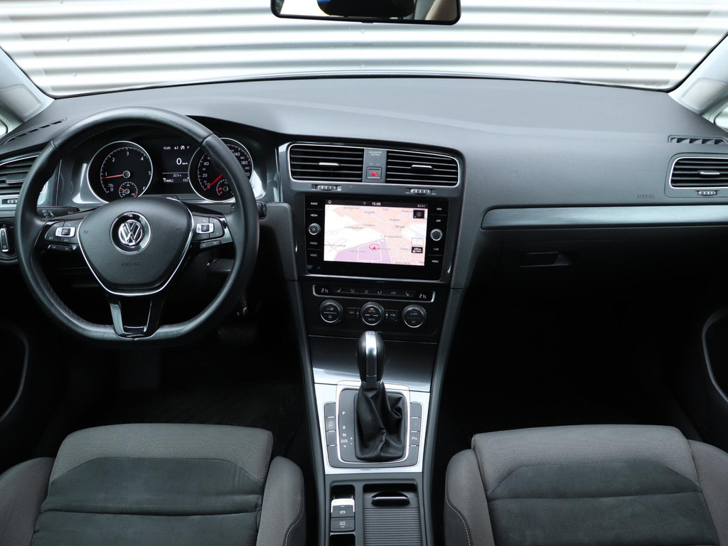 Volkswagen Golf 1.6 TDI Comfortline Business Automaat *Navigatie*Adaptive cruise* 47404284-2.jpg | Autodeka.nl