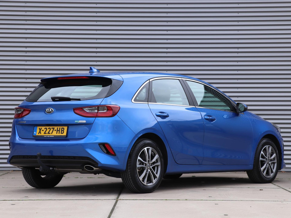 Kia Ceed 1.5 T-GDi DynamicPlusLine Automaat *JBL-audio*Trekhaak* 48372873-1.jpg | Autodeka.nl