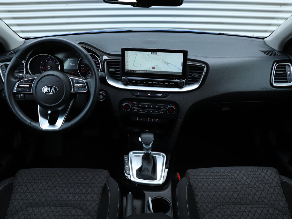 Kia Ceed 1.5 T-GDi DynamicPlusLine Automaat *JBL-audio*Trekhaak* 48372873-2.jpg | Autodeka.nl