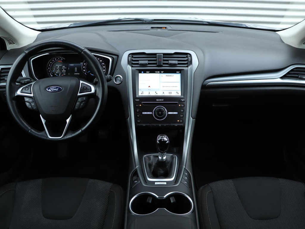 Ford Mondeo Wagon 1.5 EcoBoost Titanium *Navigatie*Trekhaak* 48539475-2.jpg | Autodeka.nl