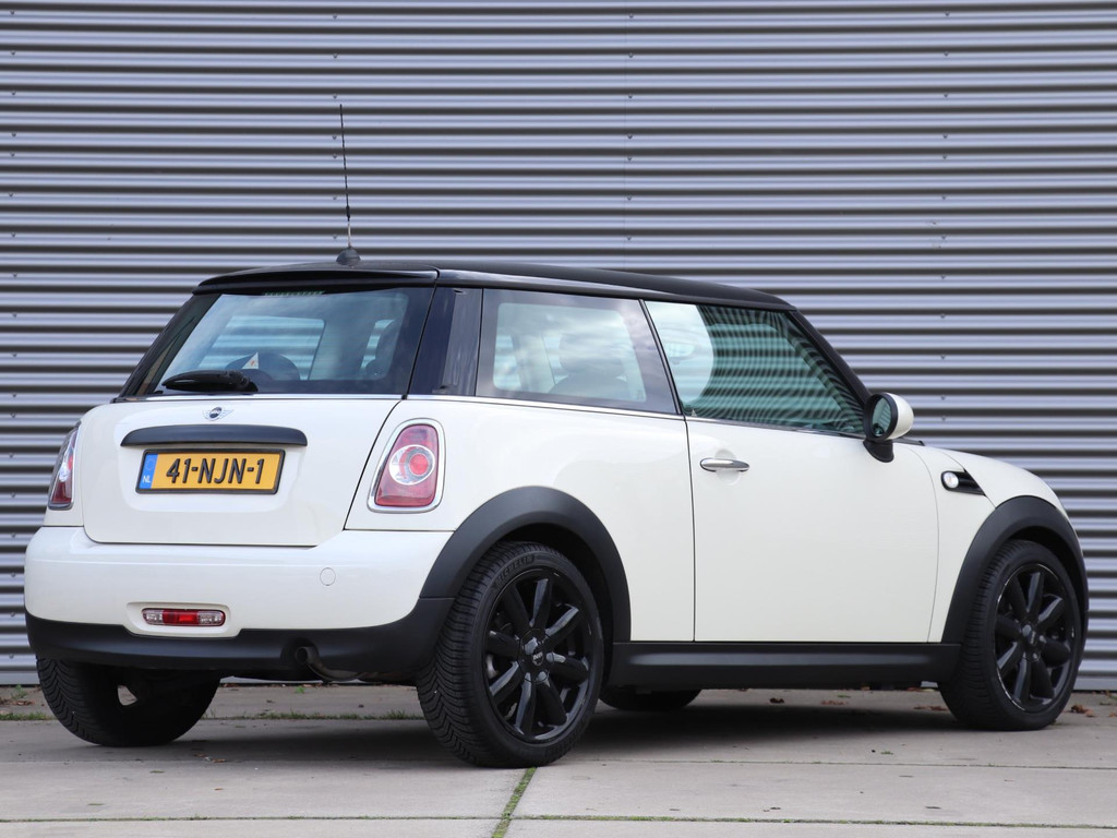 MINI One 1.6 MINIMALIST Business Line *Airco* 49527224-1.jpg | Autodeka.nl