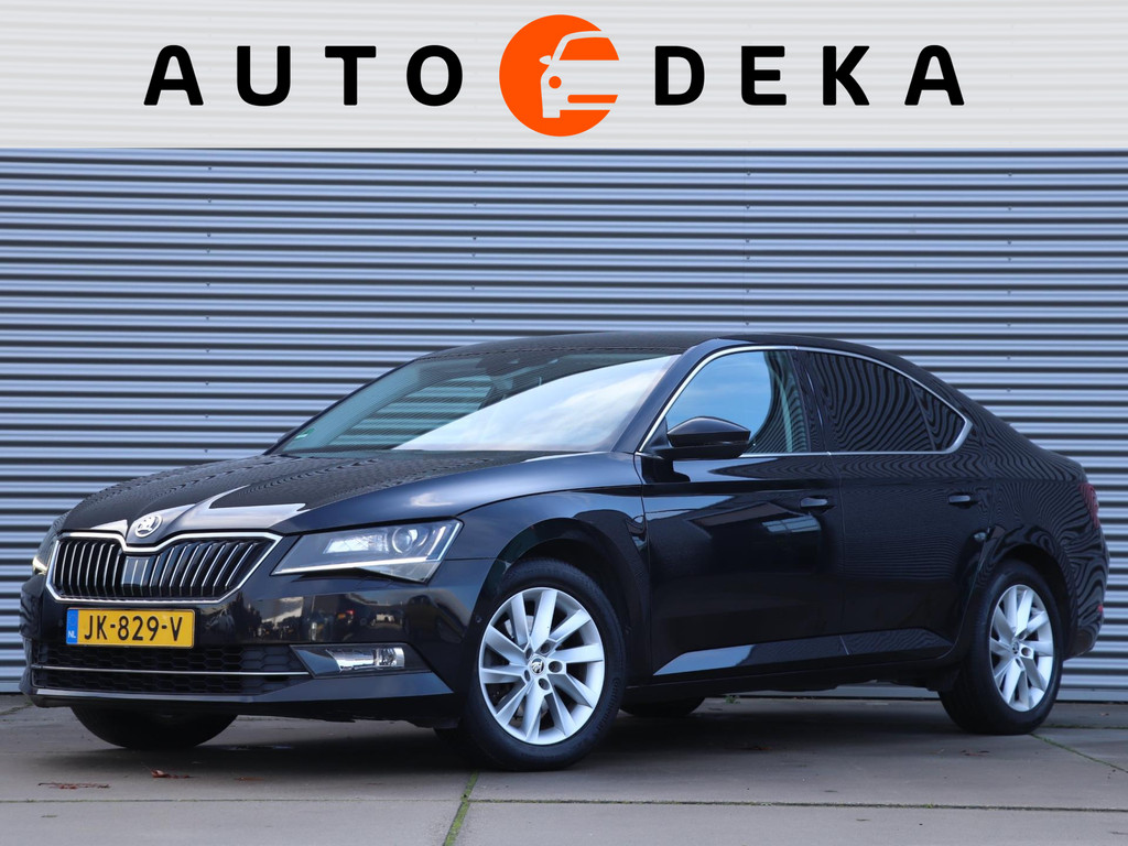Škoda Superb 1.4 TSI ACT Style Business *Navigatie*Parkeersens.*Trekhaak* 49587596-0.jpg | Autodeka.nl