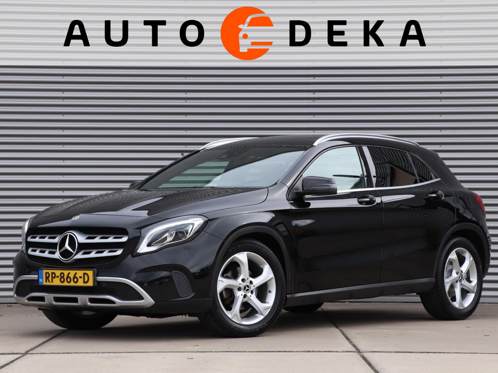 Mercedes-Benz GLA 180 Activity Edition Automaat *Navigatie*Sportstoelen* 49937460-0.jpg | Autodeka.nl