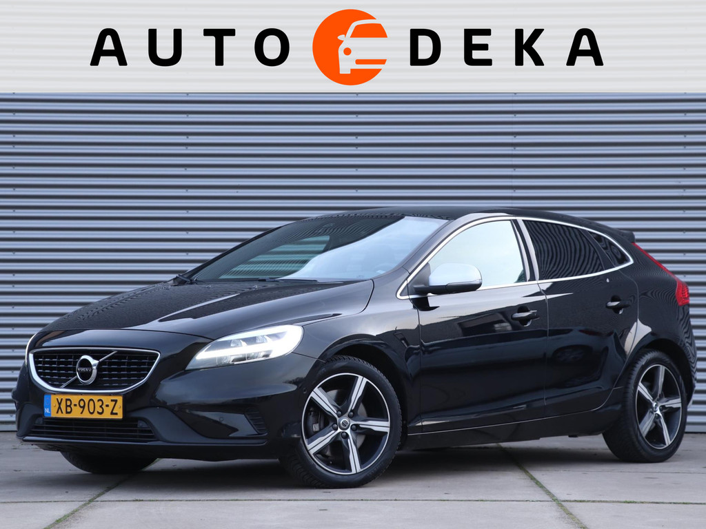 Volvo V40 1.5 T3 Polar+ Sport R-Design Automaat *Panodak* 50214123-0.jpg | Autodeka.nl