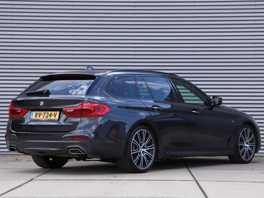 BMW 5 Serie Touring 520i M-Sport High Executive *Panodak*Nappaleder* 50324986-1.jpg | Autodeka.nl