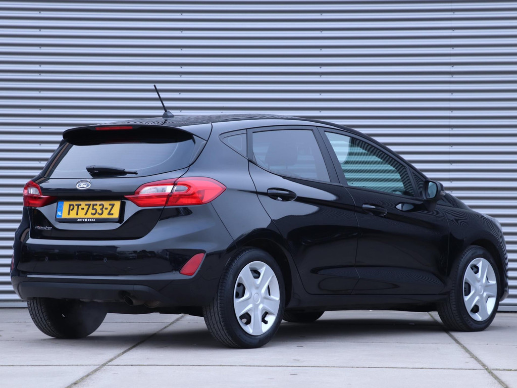 Ford Fiesta 1.1 Trend *Navigatie*Cruisecontr.*Parkeersens.* 51006214-1.jpg | Autodeka.nl