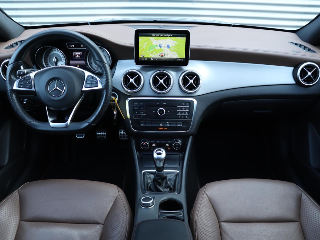 Mercedes-Benz CLA Shooting Brake 200 *Leder*Panodak*Stoelverw.* 51111800-2.jpg | Autodeka.nl
