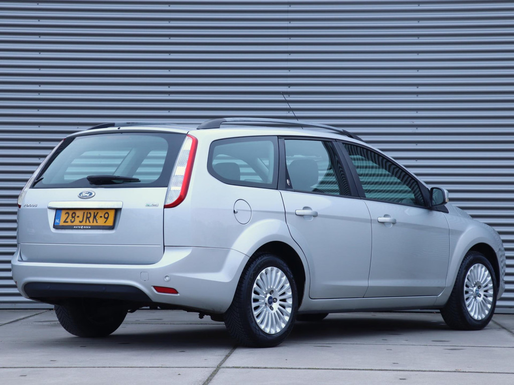 Ford Focus Wagon 1.8 Ghia *Dealeronderh.*Navigatie*Parkeersens.* 51142249-1.jpg | Autodeka.nl