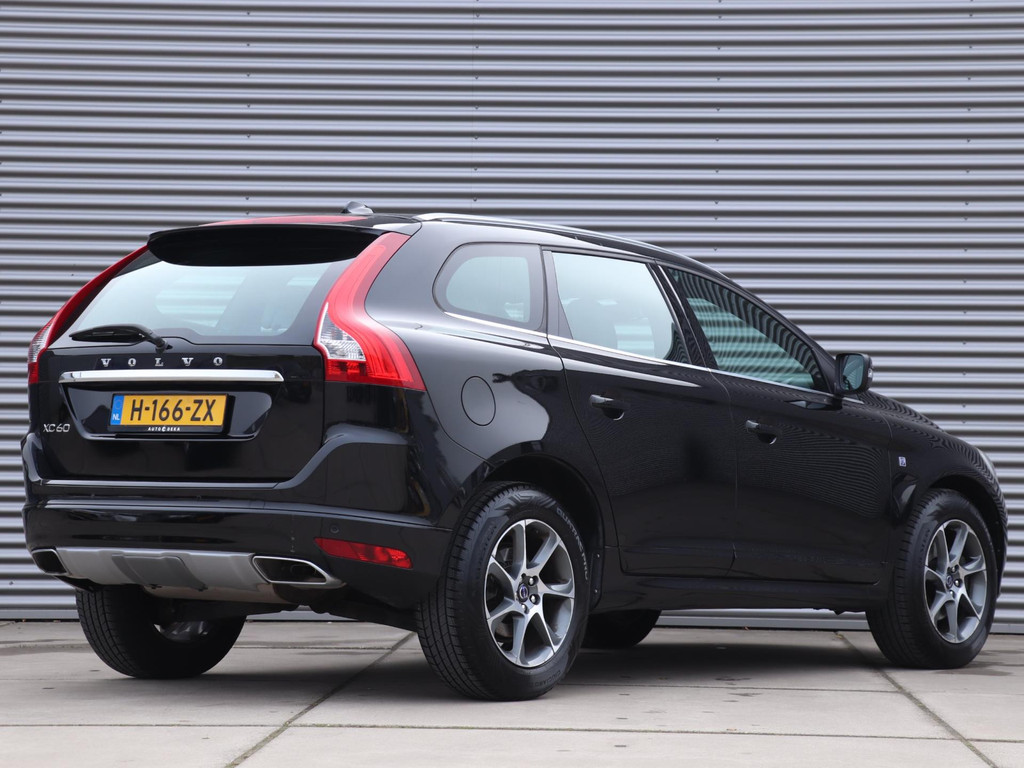 Volvo XC60 2.0 D4 Ocean Race Automaat *Leder*Trekhaak*Navigatie* 51144010-1.jpg | Autodeka.nl
