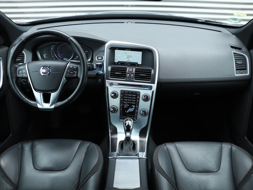 Volvo XC60 2.0 D4 Ocean Race Automaat *Leder*Trekhaak*Navigatie* 51144010-2.jpg | Autodeka.nl