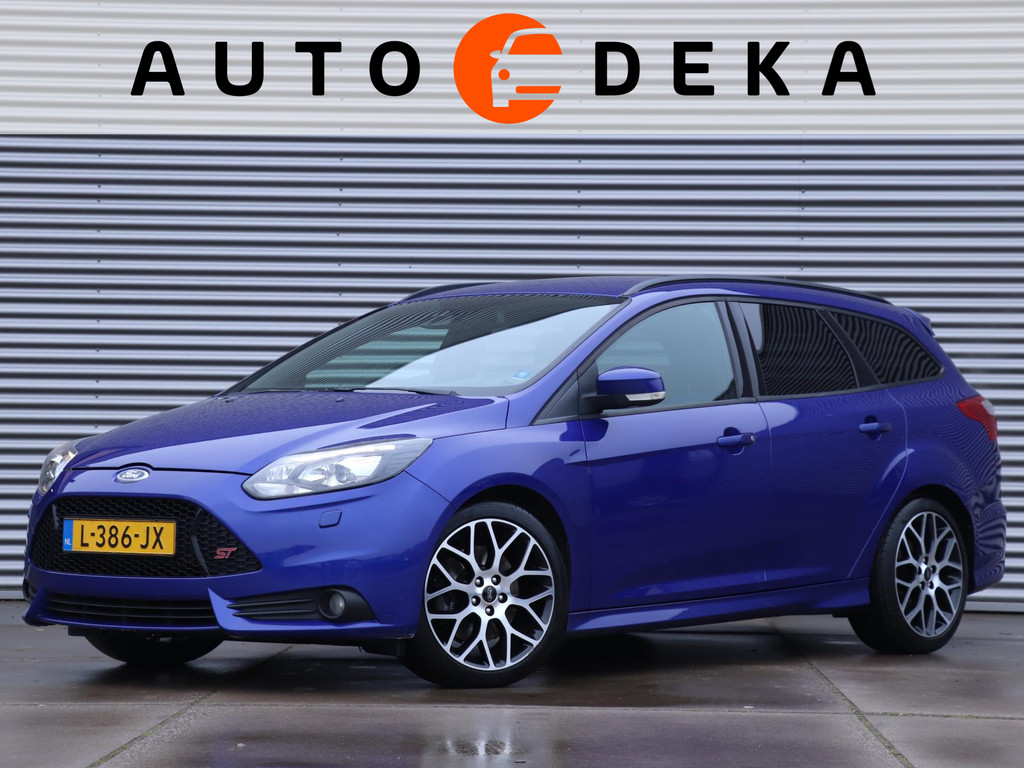 Ford Focus Wagon 2.0 EcoBoost ST-3 *Xenon*Stoelverw.*Navigatie* 51250786-0.jpg | Autodeka.nl