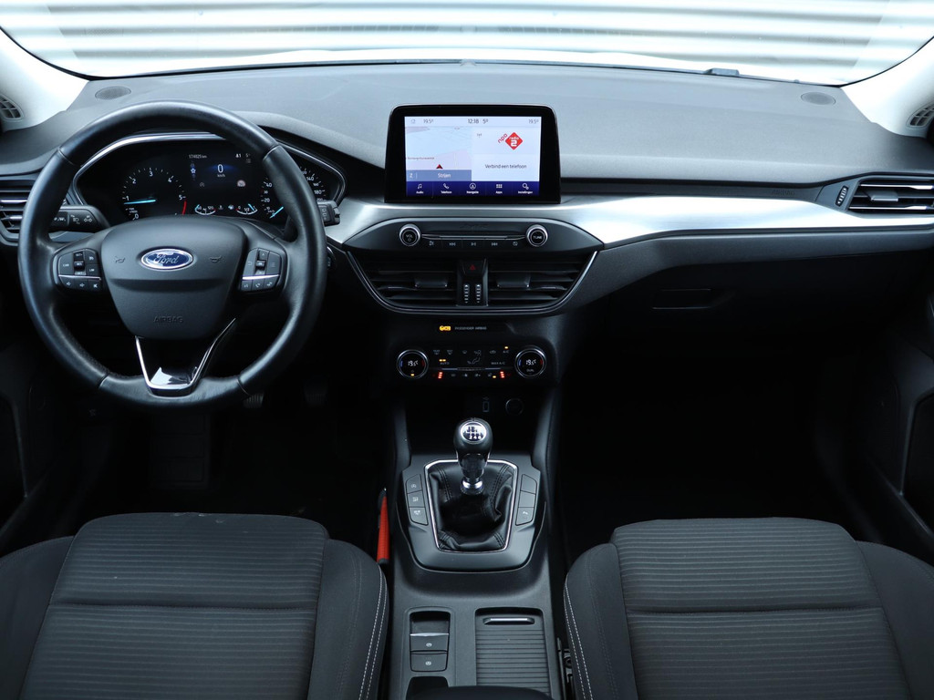 Ford Focus Wagon 1.5 EcoBlue Titanium Business *Winterpack*Navigatie* 51342820-2.jpg | Autodeka.nl