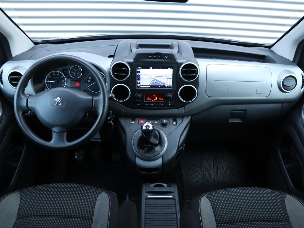 Peugeot Partner Tepee 1.2 PureTech Outdoor *Navigatie*Klimaatreg.*Cruisecontr.* 51562391-2.jpg | Autodeka.nl