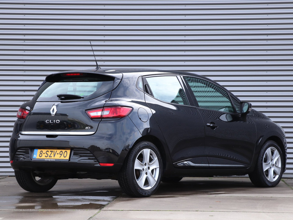 Renault Clio 1.5 dCi ECO Expression *Navigatie*Cruisecontr.* 51977791-1.jpg | Autodeka.nl