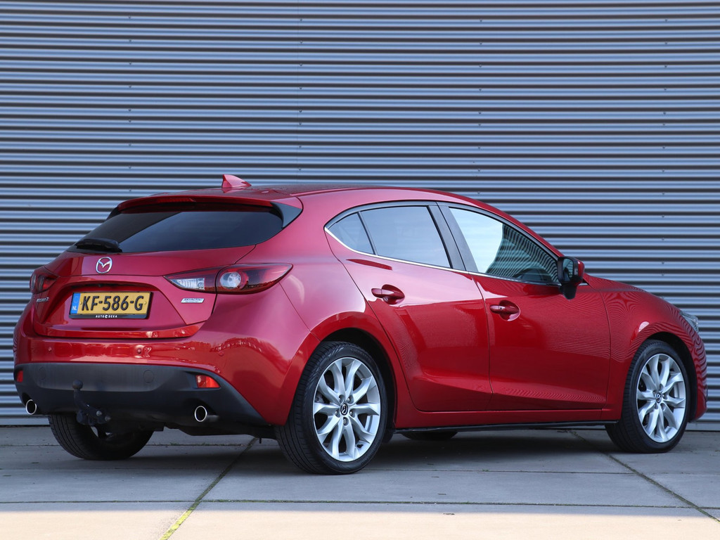 Mazda 3 2.0 GT-M *Leder*Bose*Navigatie* 52162648-1.jpg | Autodeka.nl