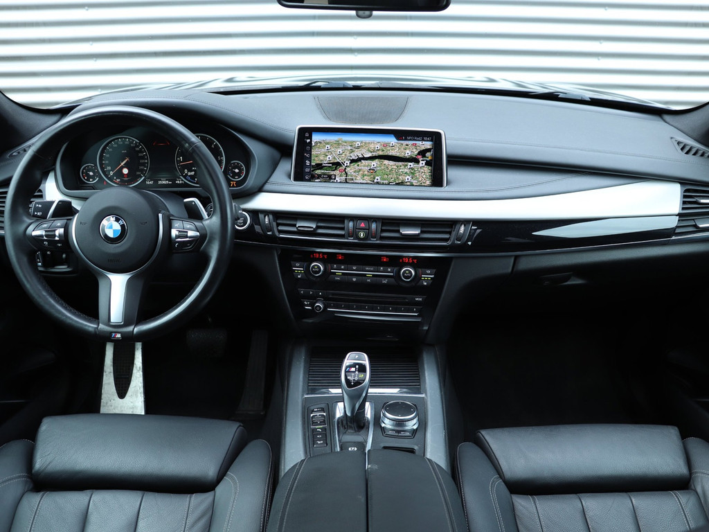 BMW X5 M50d *Panodak*Carplay*Standkachel*360 camera* 52340638-2.jpg | Autodeka.nl