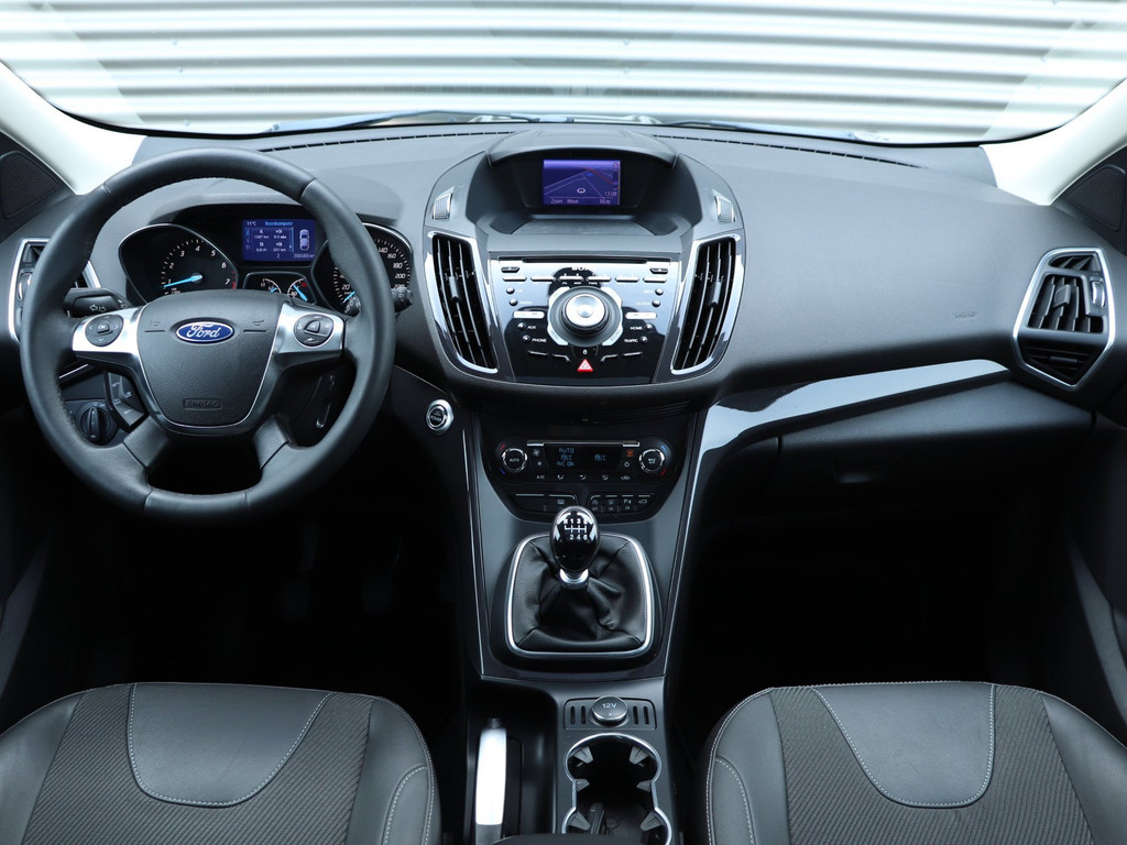 Ford Kuga 1.6 EcoBoost Titanium *Dealeronderh.*Panodak*Trekhaak* 52423565-2.jpg | Autodeka.nl