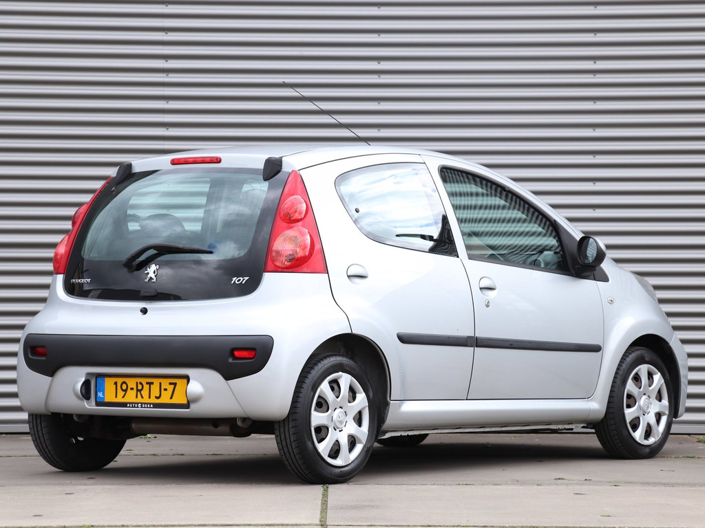 Peugeot 107 1.0-12V XS 5-deurs *Airco* 52524773-1.jpg | Autodeka.nl