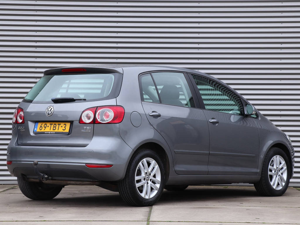 Volkswagen Golf Plus 1.2 TSI Highline BlueMotion *Parkeersens.*Trekhaak* 52561758-1.jpg | Autodeka.nl