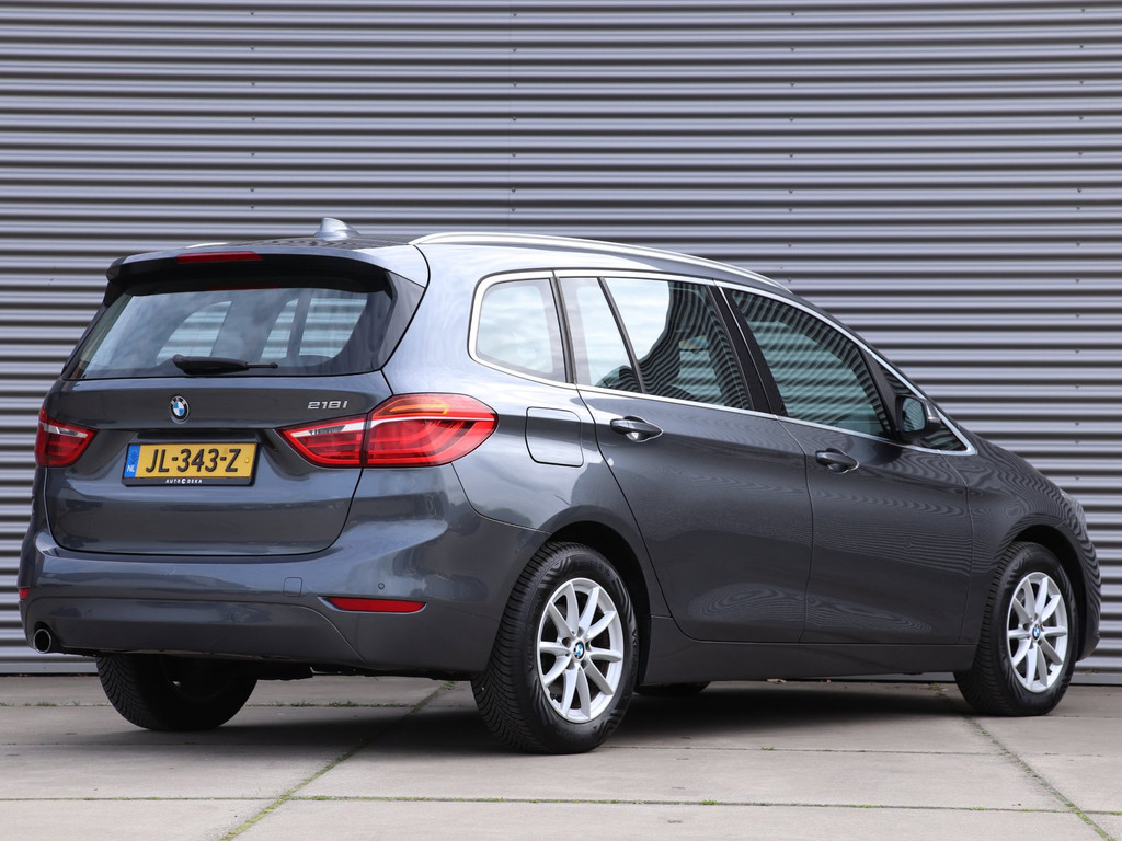 BMW 2 Serie Gran Tourer 218i Centennial Executive 7 PERS. Automaat *Navigatie* 52731472-1.jpg | Autodeka.nl