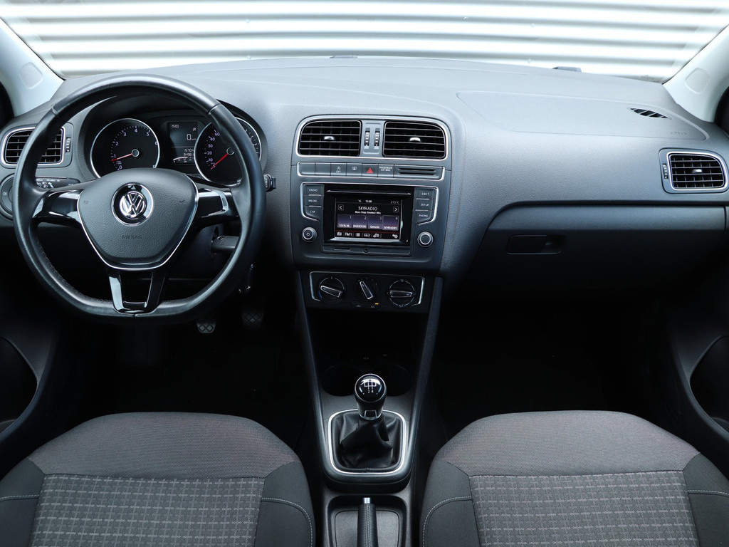 Volkswagen Polo 1.2 TSI Comfortline *Cruisecontr.*Bluetooth* 52822384-2.jpg | Autodeka.nl