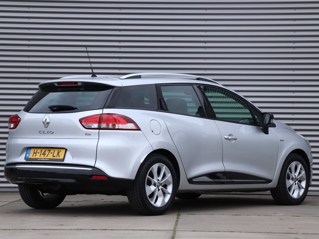 Renault Clio Estate 0.9 TCe Limited *Navigatie*Parkeersens.*Cruisecontr.* 52866105-1.jpg | Autodeka.nl