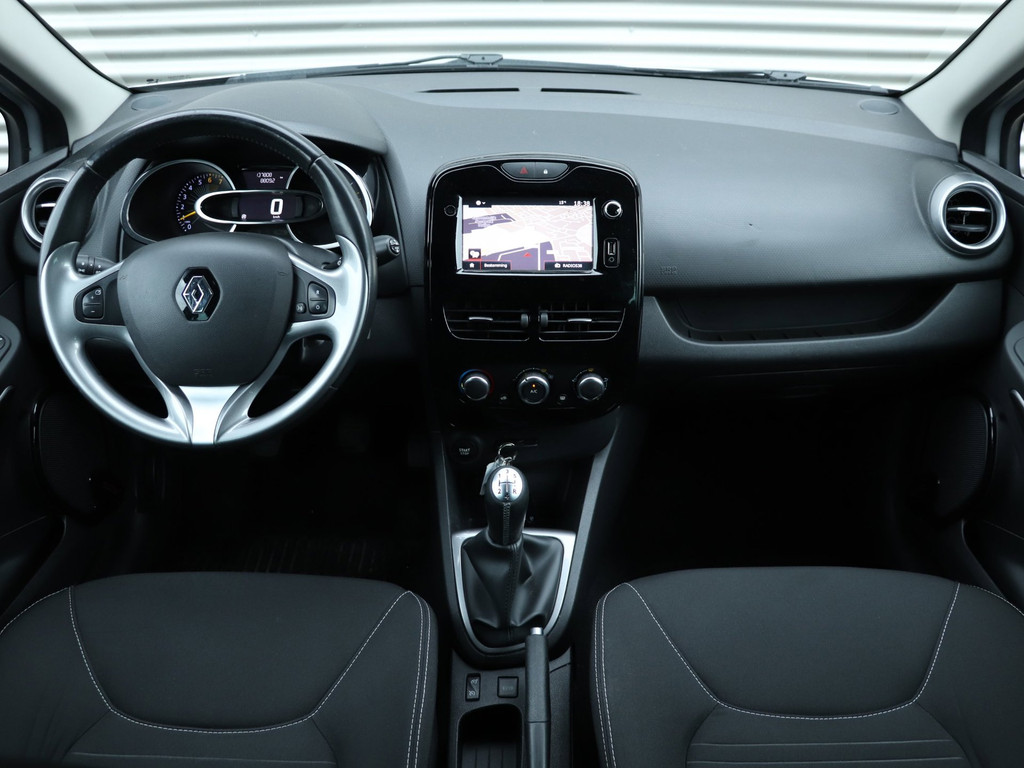 Renault Clio Estate 0.9 TCe Limited *Navigatie*Parkeersens.*Cruisecontr.* 52866105-2.jpg | Autodeka.nl