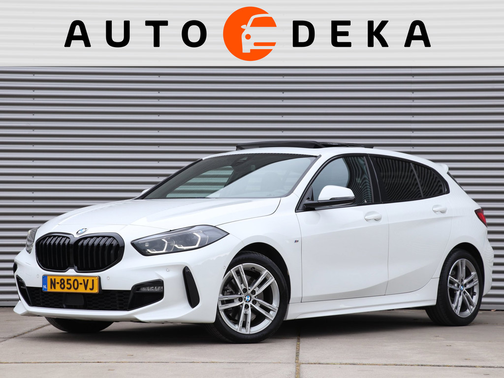 BMW 1 Serie 118i M-Sport Automaat *Panodak*Kuipstoelen* 53272953-0.jpg | Autodeka.nl