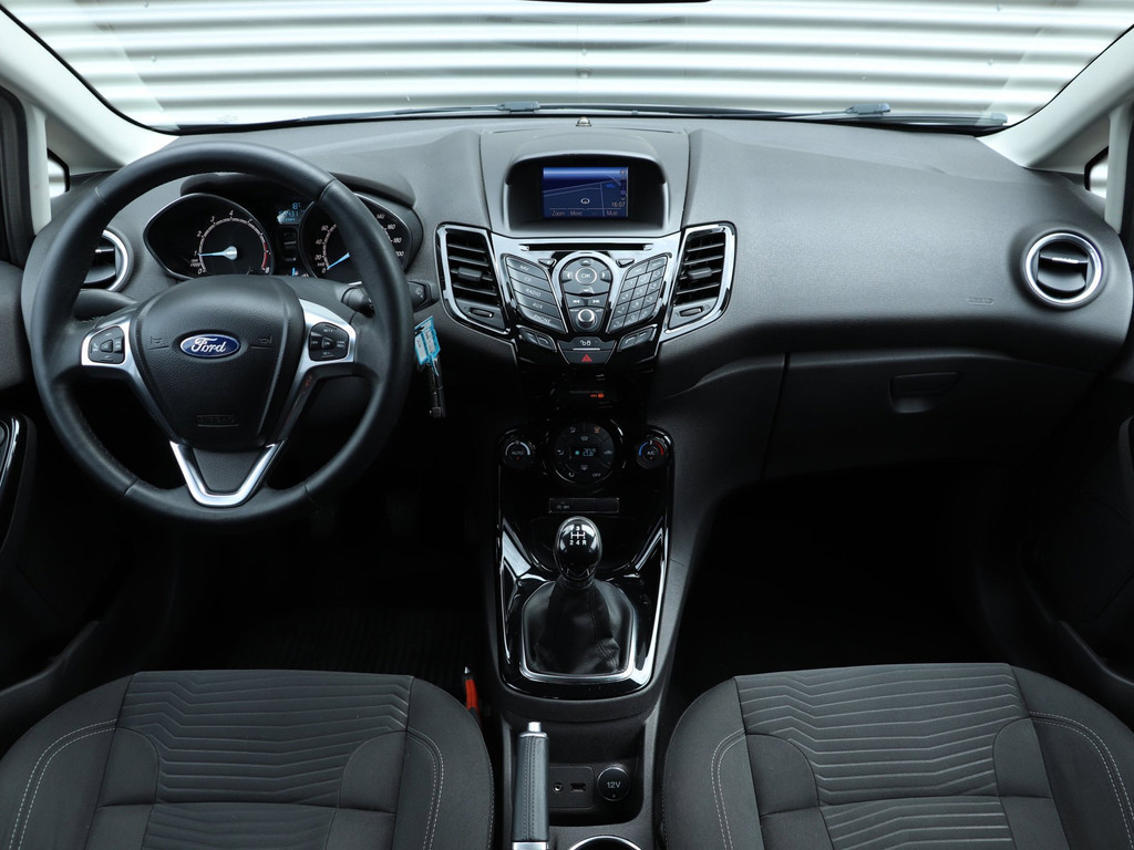 Ford Fiesta 1.0 EcoBoost Titanium *Navigatie*Klimaatreg.*Cruisecontr.* 53323800-2.jpg | Autodeka.nl