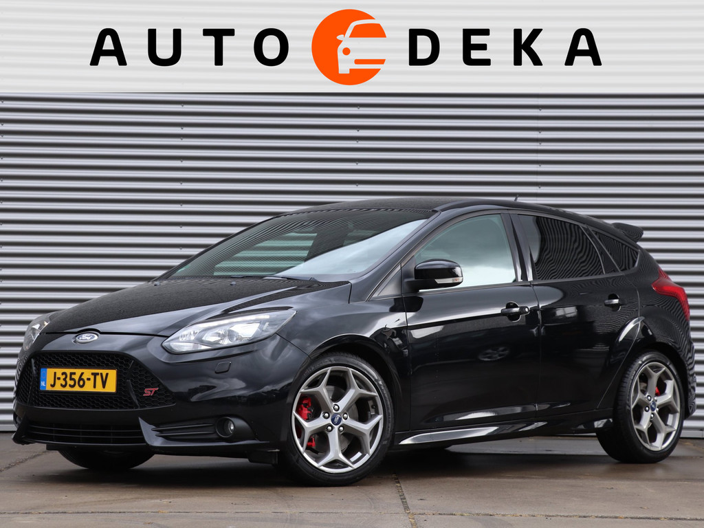 Ford Focus 2.0 EcoBoost ST-3 *Leder*Xenon*Sony-Audio* 53473902-0.jpg | Autodeka.nl