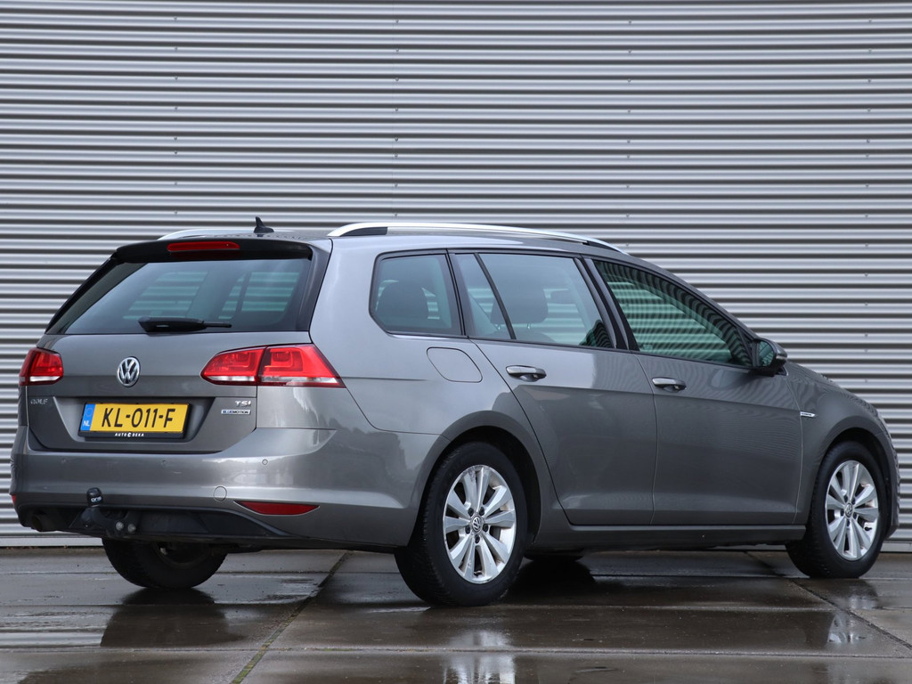 Volkswagen Golf Variant 1.0 TSI Connected Series *Navigatie*Parkeersens.* 54042084-1.jpg | Autodeka.nl