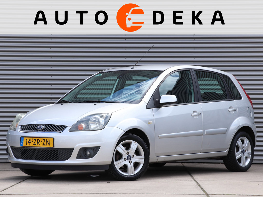 Ford Fiesta 1.3-8V Futura XL *Klimaatreg.*Parkeersens.* 54124672-0.jpg | Autodeka.nl
