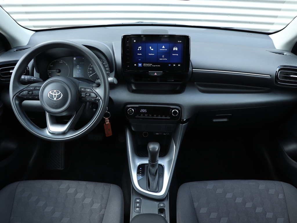 Toyota Yaris 1.5 Hybrid 115 Comfort *Camera*Apple Carplay* 54255127-2.jpg | Autodeka.nl