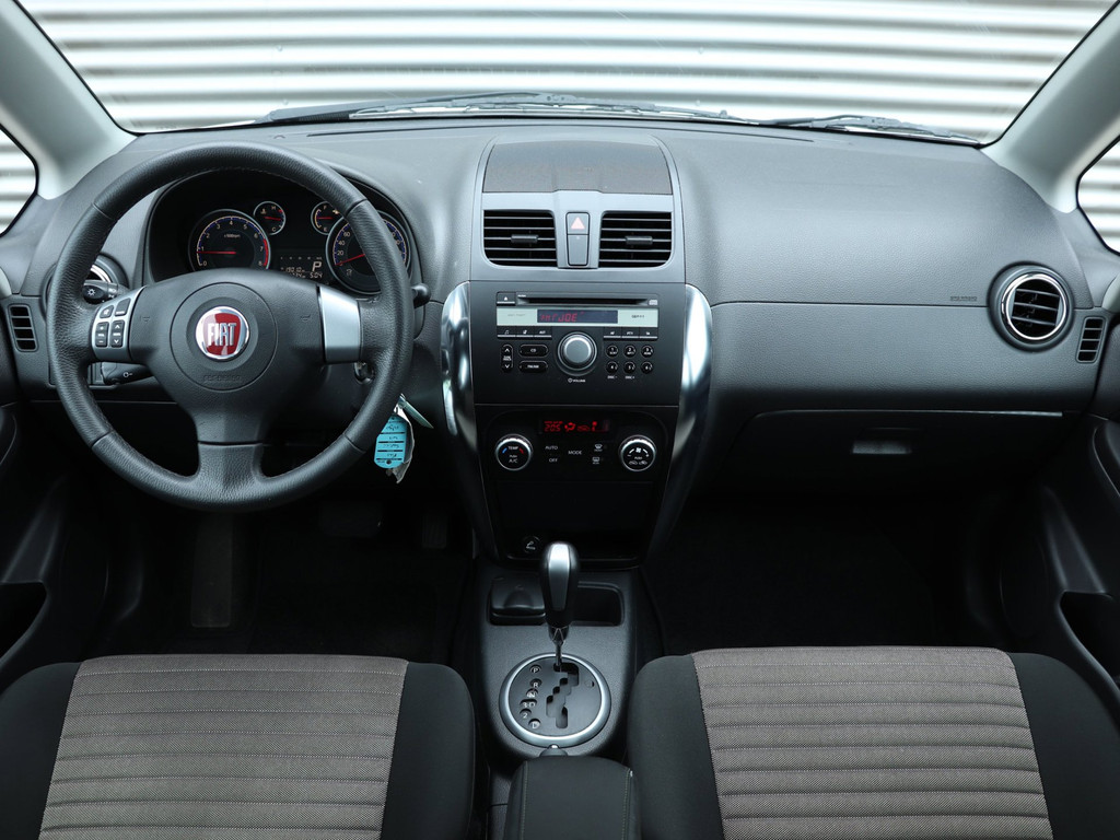 Fiat Sedici 1.6-16V Emotion Automaat *Klimaatreg.*Cruisecontr.* 54389766-2.jpg | Autodeka.nl