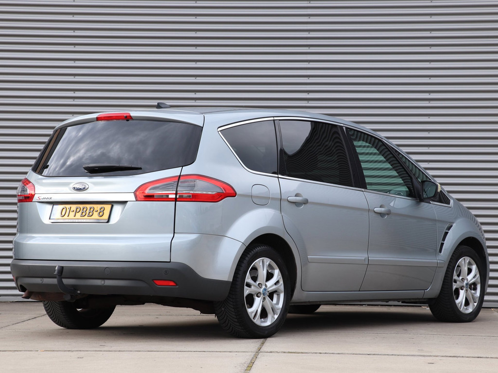 Ford S-Max 2.0 Titanium *Dealeronderh.*Navigatie*Trekhaak* 54666304-1.jpg | Autodeka.nl