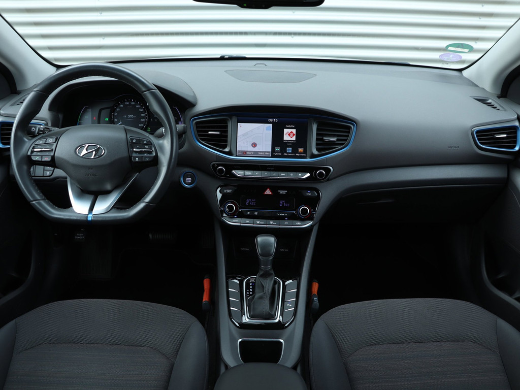 Hyundai IONIQ 1.6 GDi Comfort Automaat *Navigatie*Infinity-audio* 54666672-2.jpg | Autodeka.nl