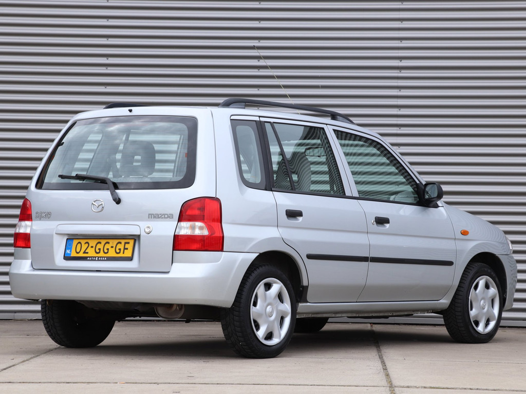 Mazda Demio 1.5 Touring Automaat *Airco* 54669808-1.jpg | Autodeka.nl