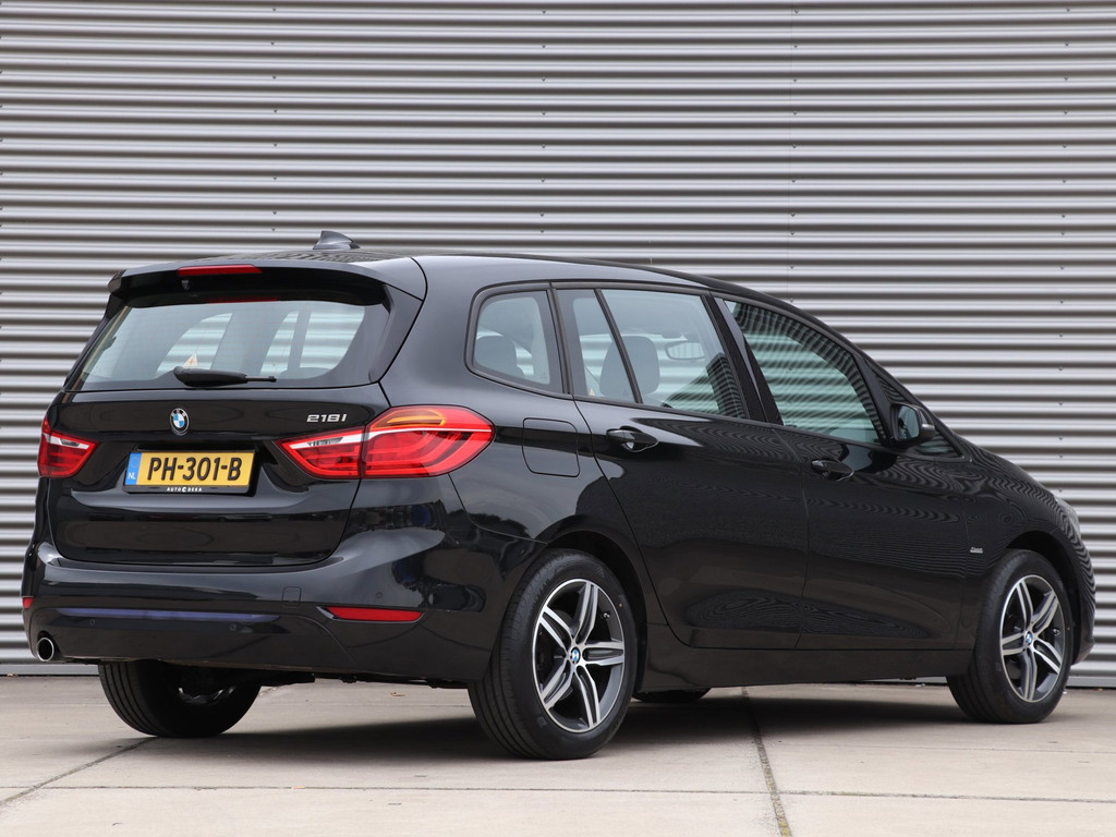 BMW 2 Serie Gran Tourer 218i Sport Executive Automaat 7 PERS. *Groot navi* 54684210-1.jpg | Autodeka.nl