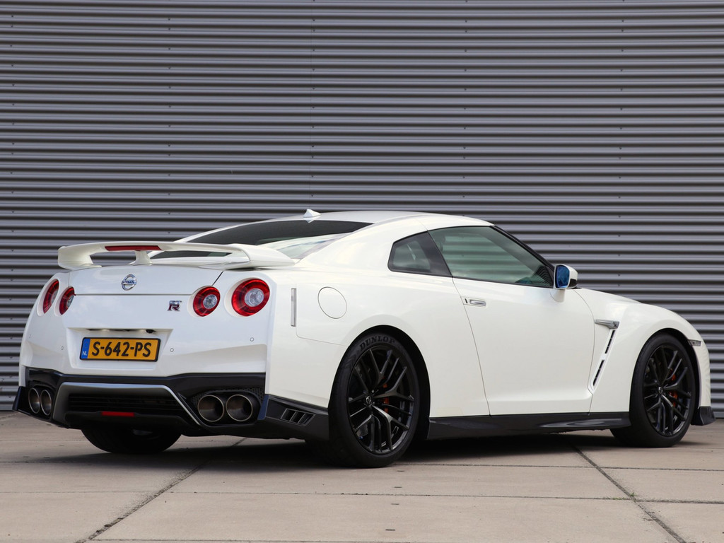 Nissan GT-R 3.8 V6 B.R.M. Edition 1/25 55359138-1.jpg | Autodeka.nl