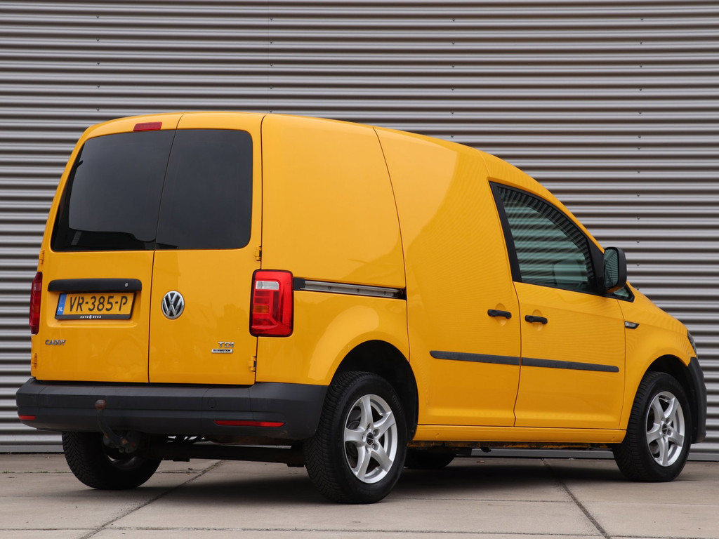 Volkswagen Caddy 2.0 TDI BMT Trendline *Airco*Trekhaak* 55575096-1.jpg | Autodeka.nl