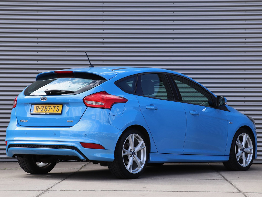Ford Focus 1.0 EcoBoost ST-Line *Stoelverw.*Parkeersens.* 55849391-1.jpg | Autodeka.nl