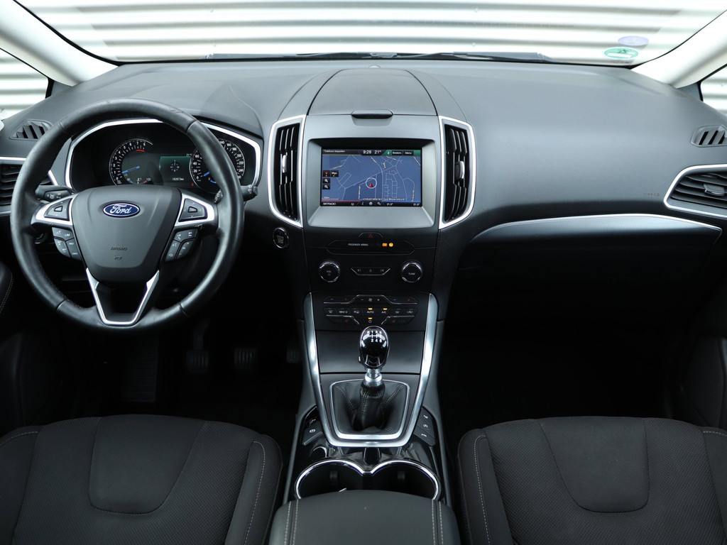 Ford S-Max 1.5 EcoBoost Titanium 7 PERS. *Navigatie*Stoelverw.*Trekhaak* 56253607-2.jpg | Autodeka.nl