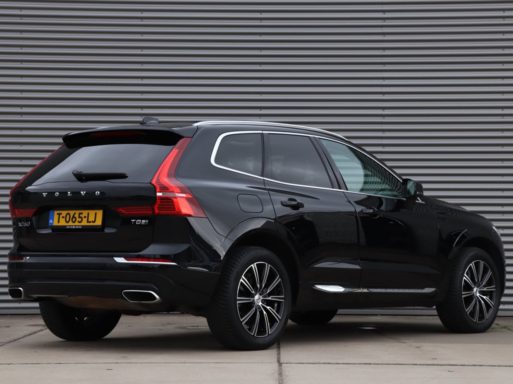 Volvo XC60 2.0 T8 Twin Engine AWD Inscription *Panodak*Trekhaak* 56516371-1.jpg | Autodeka.nl