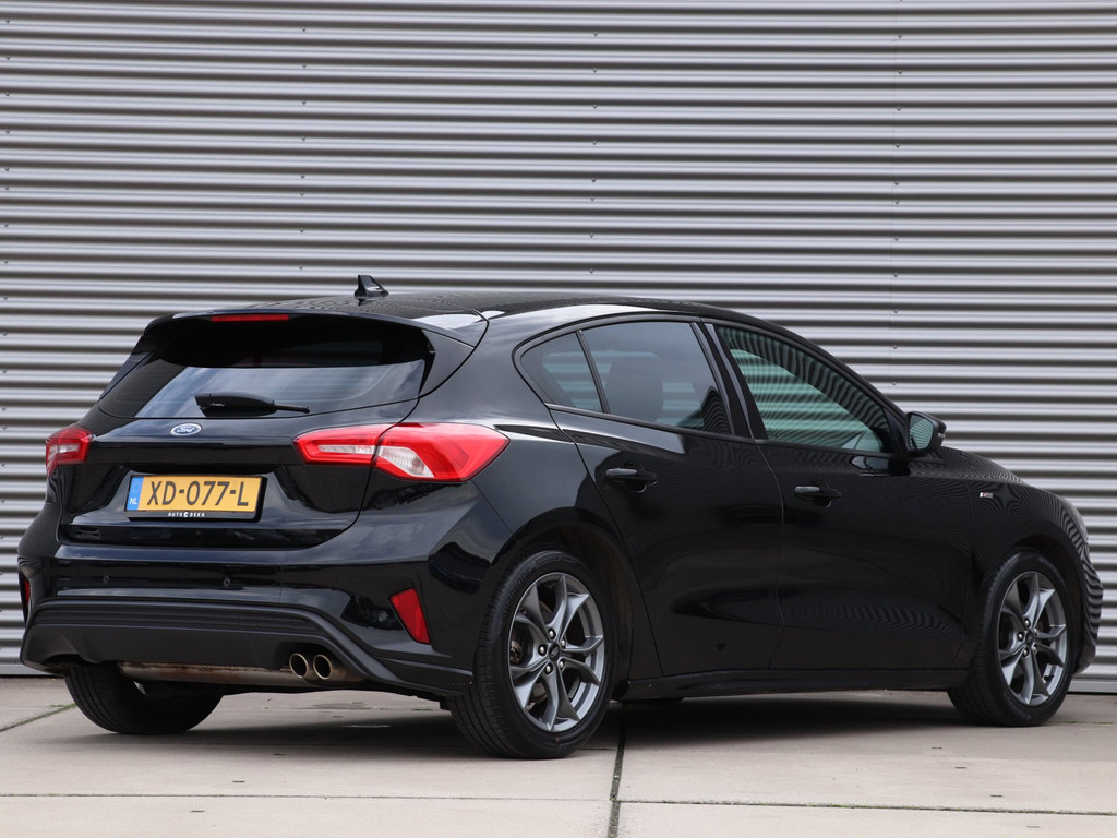 Ford Focus 1.0 EcoBoost ST Line Business *1e Eigenaar*Winterpack* 56709418-1.jpg | Autodeka.nl