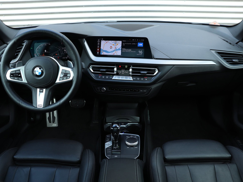 BMW 2 Serie Gran Coupé 220i xDrive M-Sport Automaat *Panodak*Schaalstoelen* 56735973-2.jpg | Autodeka.nl